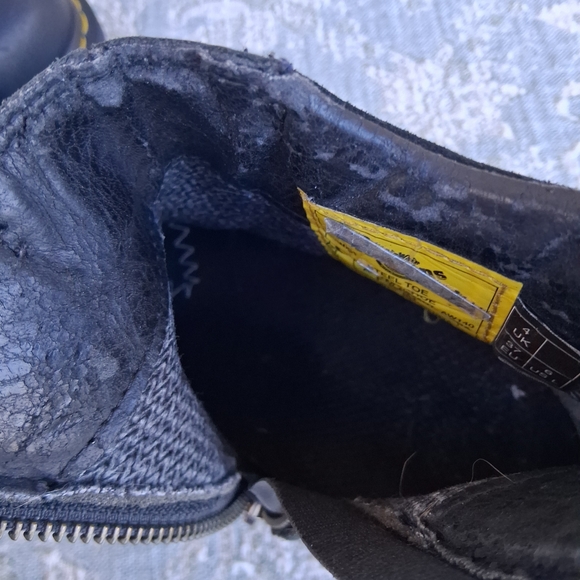 🌻 Dr. Martens Zone Street Steel Toe Work Boots – Women’s 6 | Slip Resistant - Picture 14 of 16